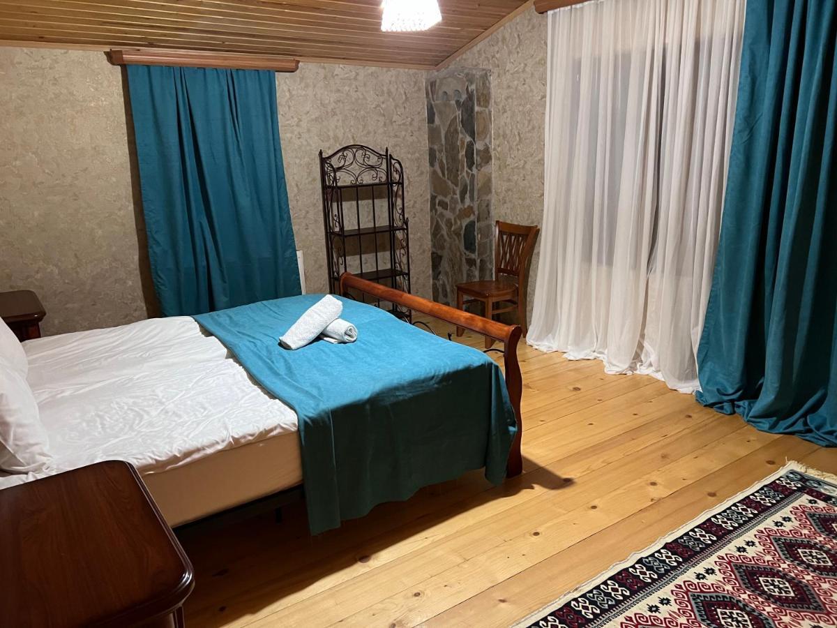 Laghami Guest House Mestia Bagian luar foto